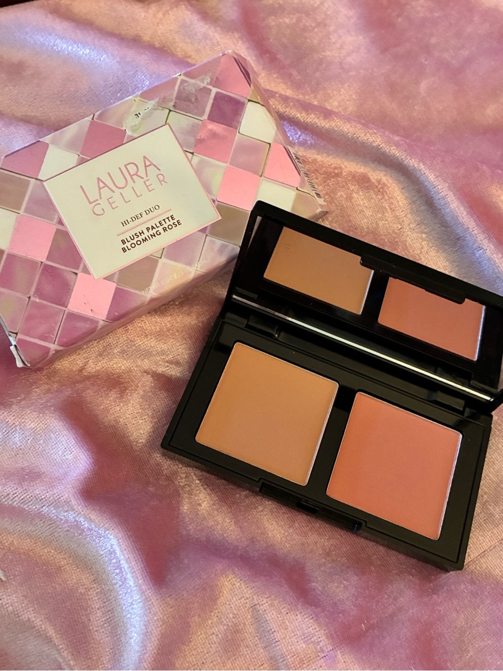 Laura Geller Blush Duo — Peach & Rose Tones